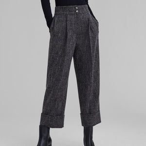 Club Monaco Black and white cropped wide leg